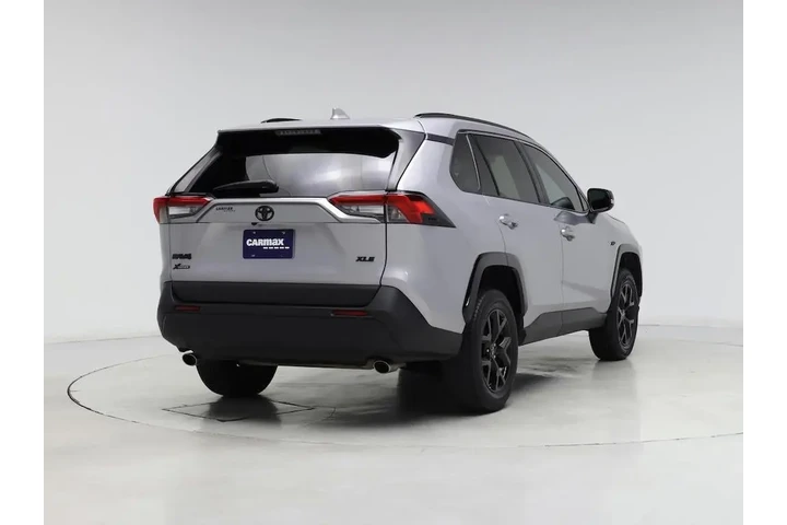$27998 : Toyota RAV4 2023 XLE 4dr SUV image 8