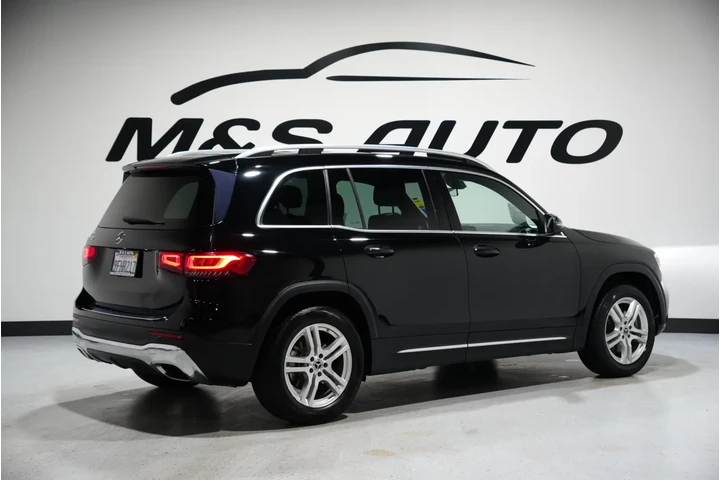 $20832 : 2020 GLB 250 image 7