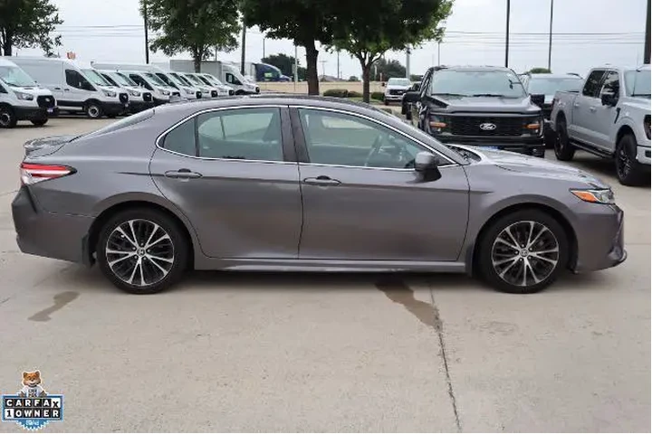 $17888 : Toyota Camry 2020 SE 4dr Sed image 2