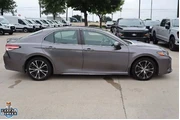 $17888 : Toyota Camry 2020 SE 4dr Sed thumbnail