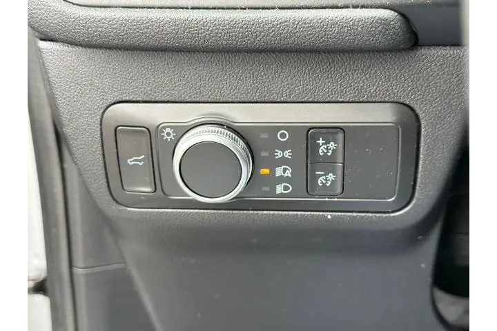 $18998 : Ford Escape 2021 SE 4dr SUV image 10