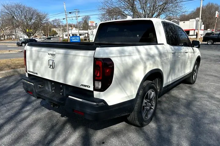 $19500 : 2017 Ridgeline RTL-T AWD image 2