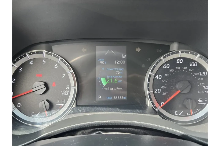 $23497 : Toyota Highlander 2021 L 4dr image 10