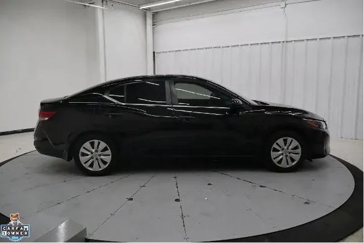 $16995 : Nissan Sentra 2024 S 4dr Sed image 2