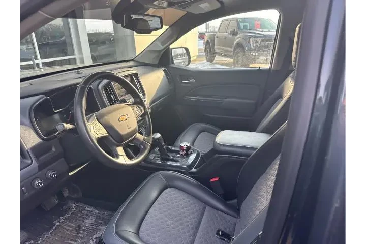 $23990 : Chevrolet Colorado 2017 4x4 image 6