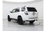 $38998 : Toyota 4Runner 2019 4x4 SR5 thumbnail
