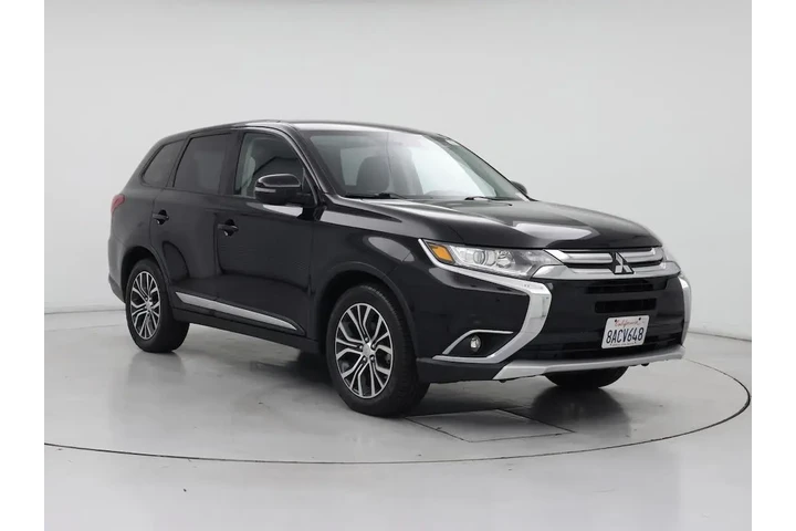 $14998 : Mitsubishi Outlander 2017 SE image 1