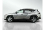 $23998 : Hyundai TUCSON 2023 SEL 4dr thumbnail