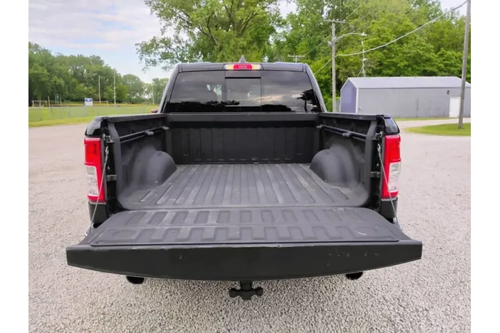 $23995 : 2019 RAM 1500 Big Horn image 9