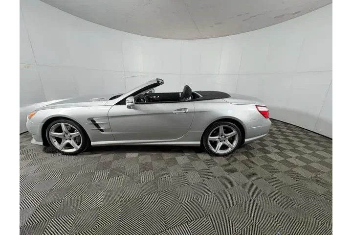 $28699 : Mercedes-Benz SL-Class 2013 image 2