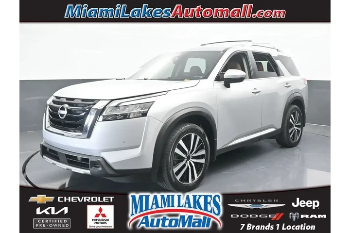 $28999 : Nissan Pathfinder 2023 AWD P image 1