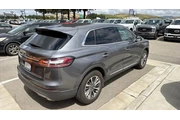 $28950 : Lincoln Nautilus 2022 Standa thumbnail