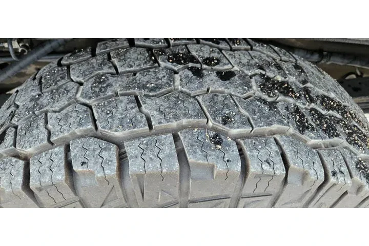 $26990 : 2019 Express LS 3500 image 8