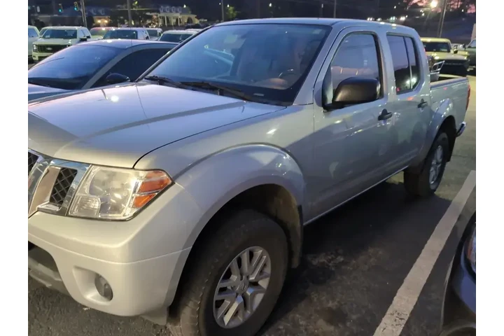 $18139 : Nissan Frontier 2019 4x4 S 4 image 2