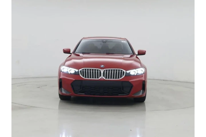 $33998 : BMW 3 Series 2023 330e 4dr S image 5