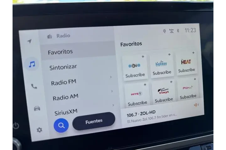 $29988 : Toyota Camry 2025 image 3