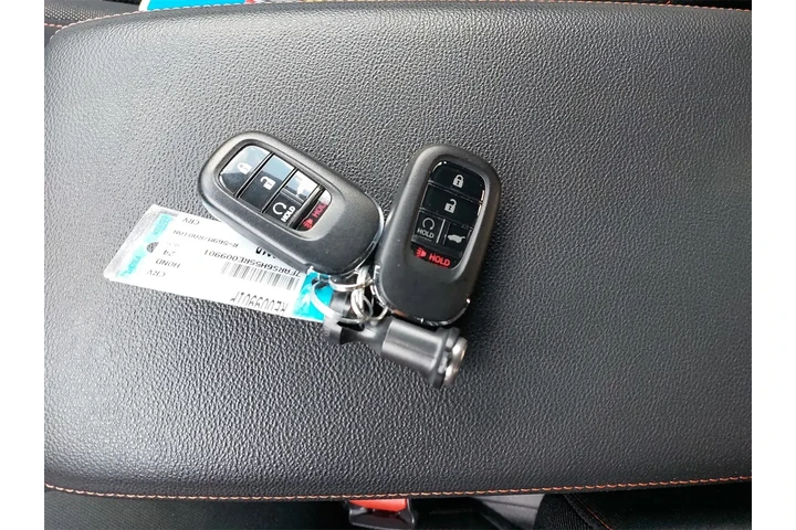 $32831 : Honda CR-V Hybrid 2024 AWD S image 10