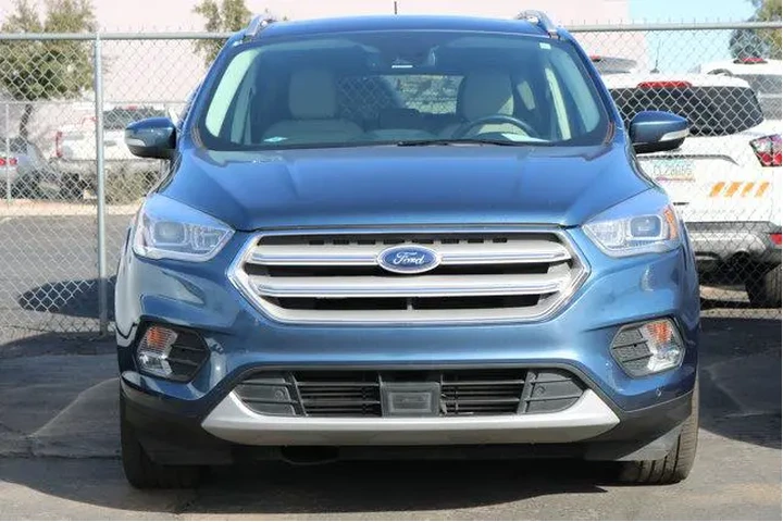 $15156 : Ford Escape 2018 AWD Titaniu image 4