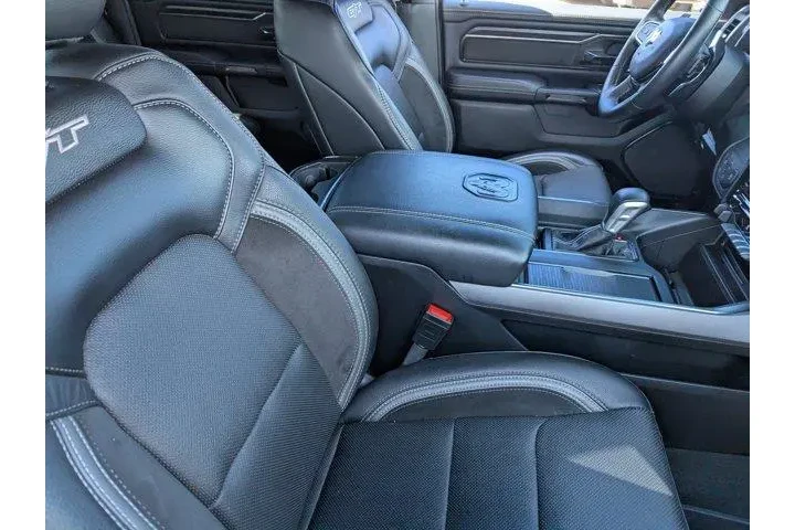 Ram 1500 2024 4x4 Rebel 4dr image 10