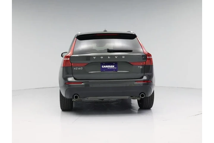 $27998 : Volvo XC60 2021 AWD T5 Momen image 6