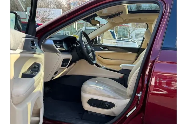 $33200 : Jeep Grand Cherokee L 2022 4 image 5