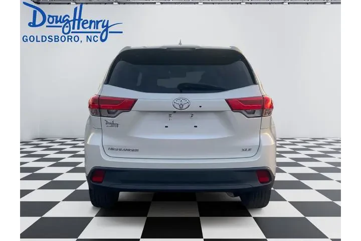 $28995 : Toyota Highlander 2019 XLE 4 image 4