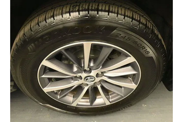 $26495 : Toyota Highlander Hybrid 201 image 9