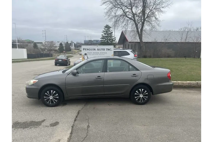 $2990 : 2004 Camry LE image 3