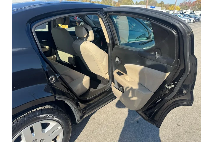 $5980 : 2013 Avenger 4dr Sdn SE image 9