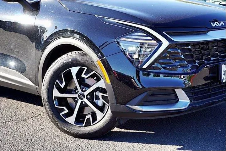 $28611 : Kia Sportage 2024 EX 4dr SUV image 4