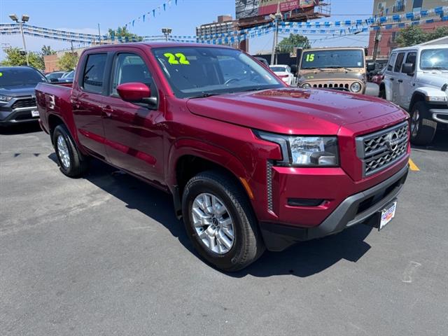 $33299 : 2022 Frontier Crew Cab 4x4 SV image 3