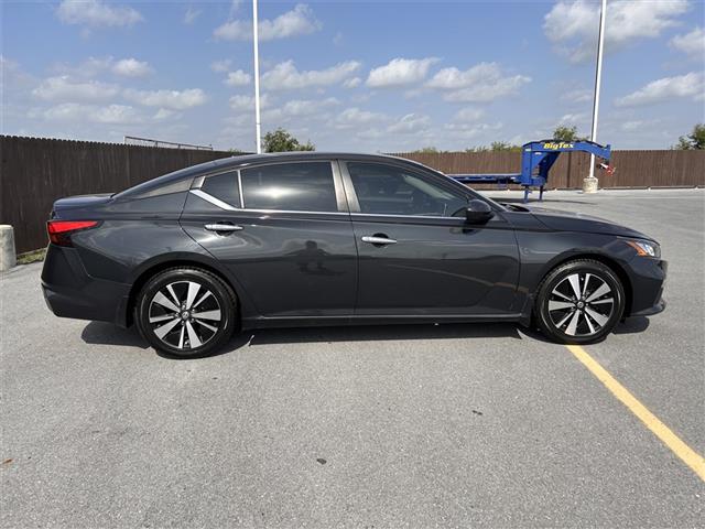 $22995 : Pre-Owned 2022 Altima 2.5 SV image 9