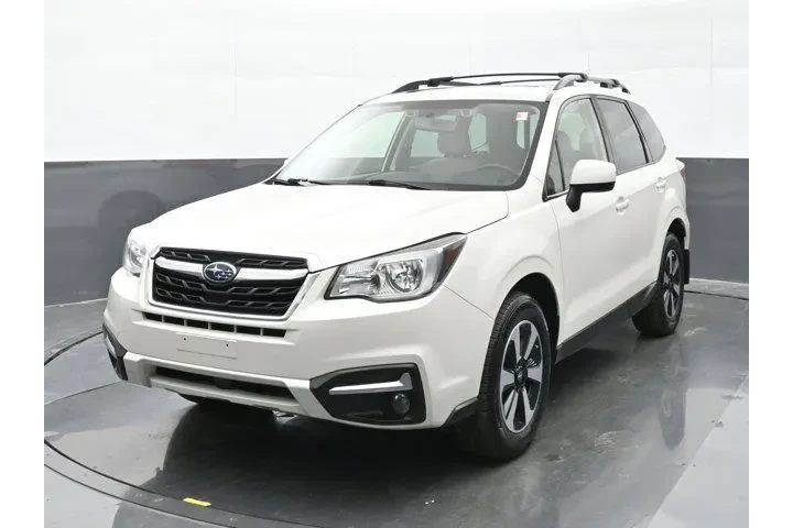 $14622 : Subaru Forester 2018 AWD 2.5 image 4