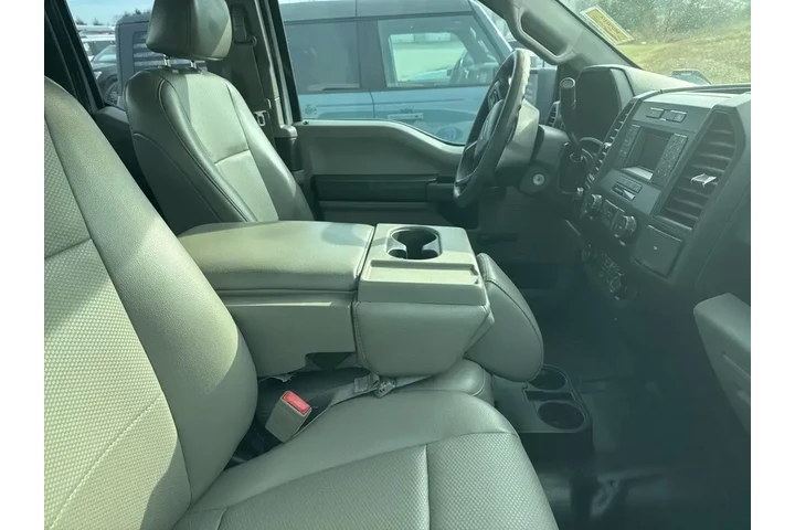 $22388 : Ford F-150 2018 4x4 Lariat 4 image 3