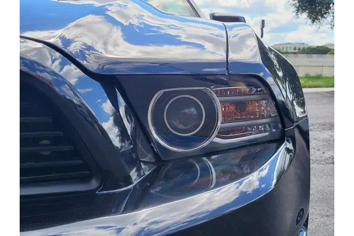 $12500 : Ford Mustang 2014 V6 2dr Con image 10