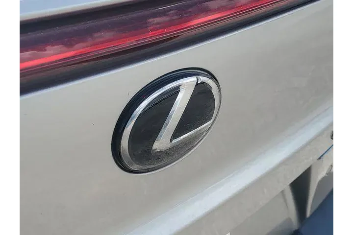 $18431 : Lexus UX 200 2019 4dr Crosso image 5