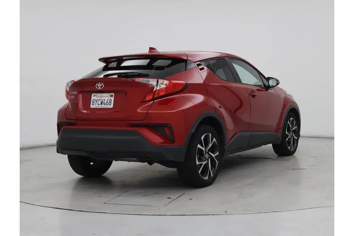 $23998 : Toyota C-HR 2021 XLE 4dr Cro image 8