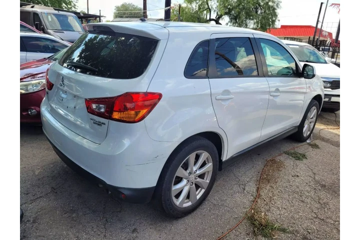 $8500 : 2015 MITSUBISHI OUTLANDER SPO image 8