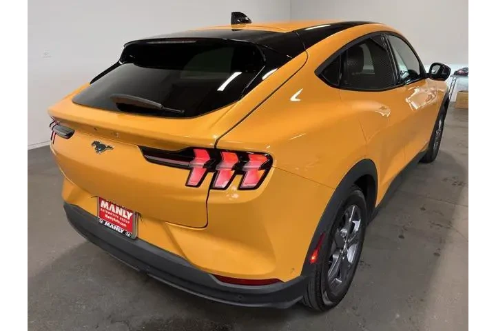 $24467 : Ford Mustang Mach-E 2023 Sel image 3