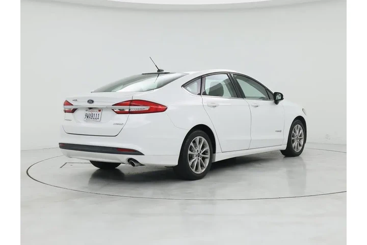 $18998 : Ford Fusion Hybrid 2017 S 4d image 8
