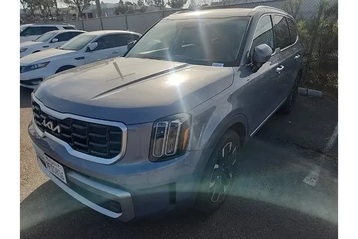 $39991 : Kia Telluride 2023 AWD SX-Pr image 3