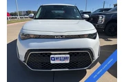 $14587 : Kia Soul 2024 S 4dr Crossove thumbnail