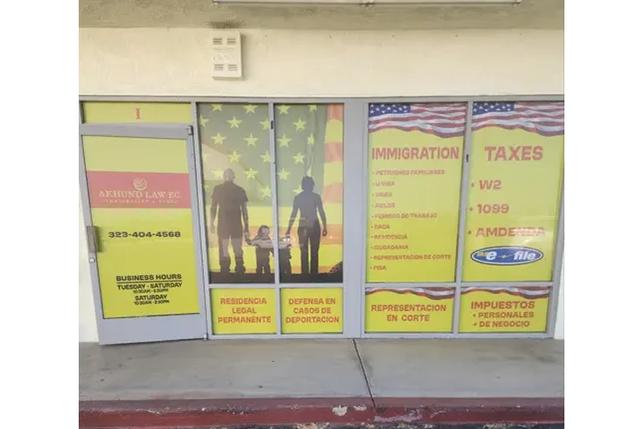 INMIGRACION, DIVORCIOS Y TAXES image 1