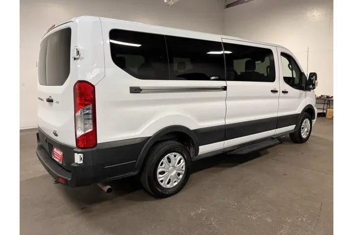 $28585 : Ford Transit 2022 350 XL 3dr image 3