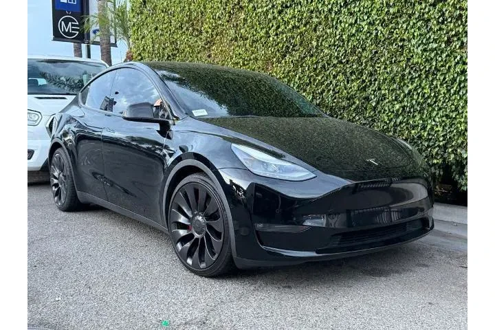 $28495 : Tesla Model Y 2022 AWD Perfo image 1