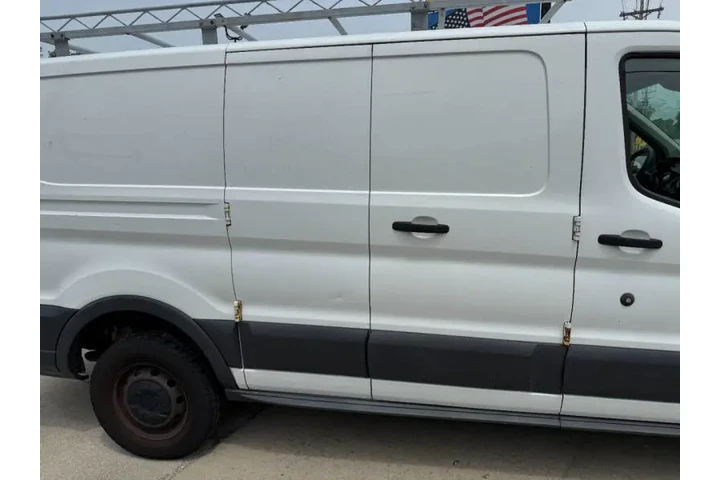 $8695 : 2016 Transit 250 image 6