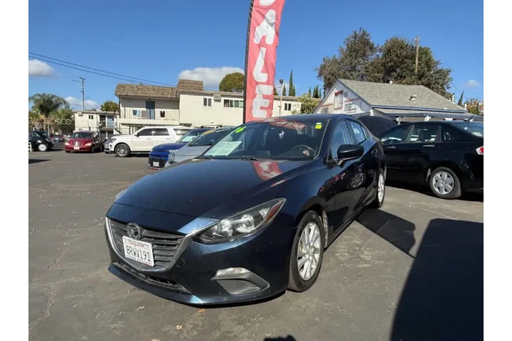 2016 MAZDA3 i Sport image 6