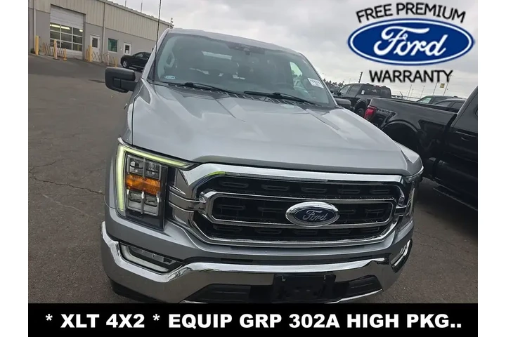 $31898 : Ford F-150 2022 4x2 XL 4dr S image 3
