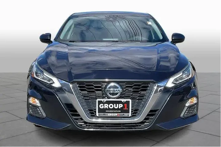 $19986 : Nissan Altima 2022 2.5 SV 4d image 3