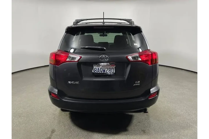 $11995 : Toyota RAV4 2015 AWD LE 4dr image 4